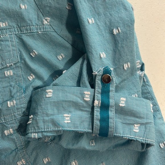 CJ Banks, Blue & White, Button Down Top With Roll Tab Sleeves, Size 1X - Picture 7 of 7
